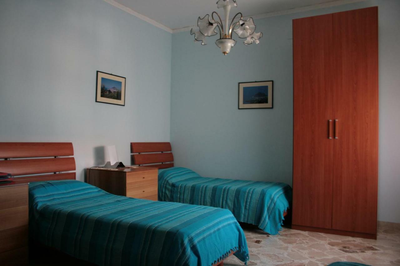 Casa Floridea -Mediterranea Sicilia Apt 체팔루 외부 사진